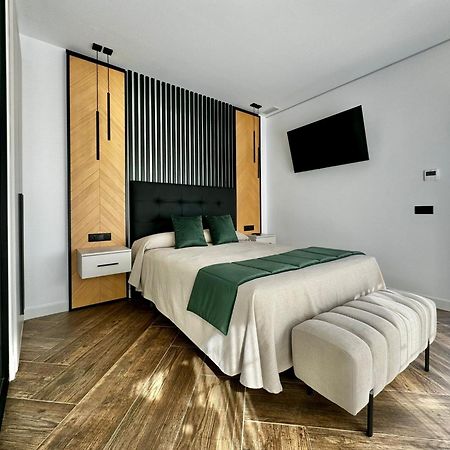 Hostal Noli Chiclana de la Frontera Eksteriør billede