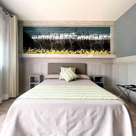 Hostal Noli Chiclana de la Frontera Eksteriør billede