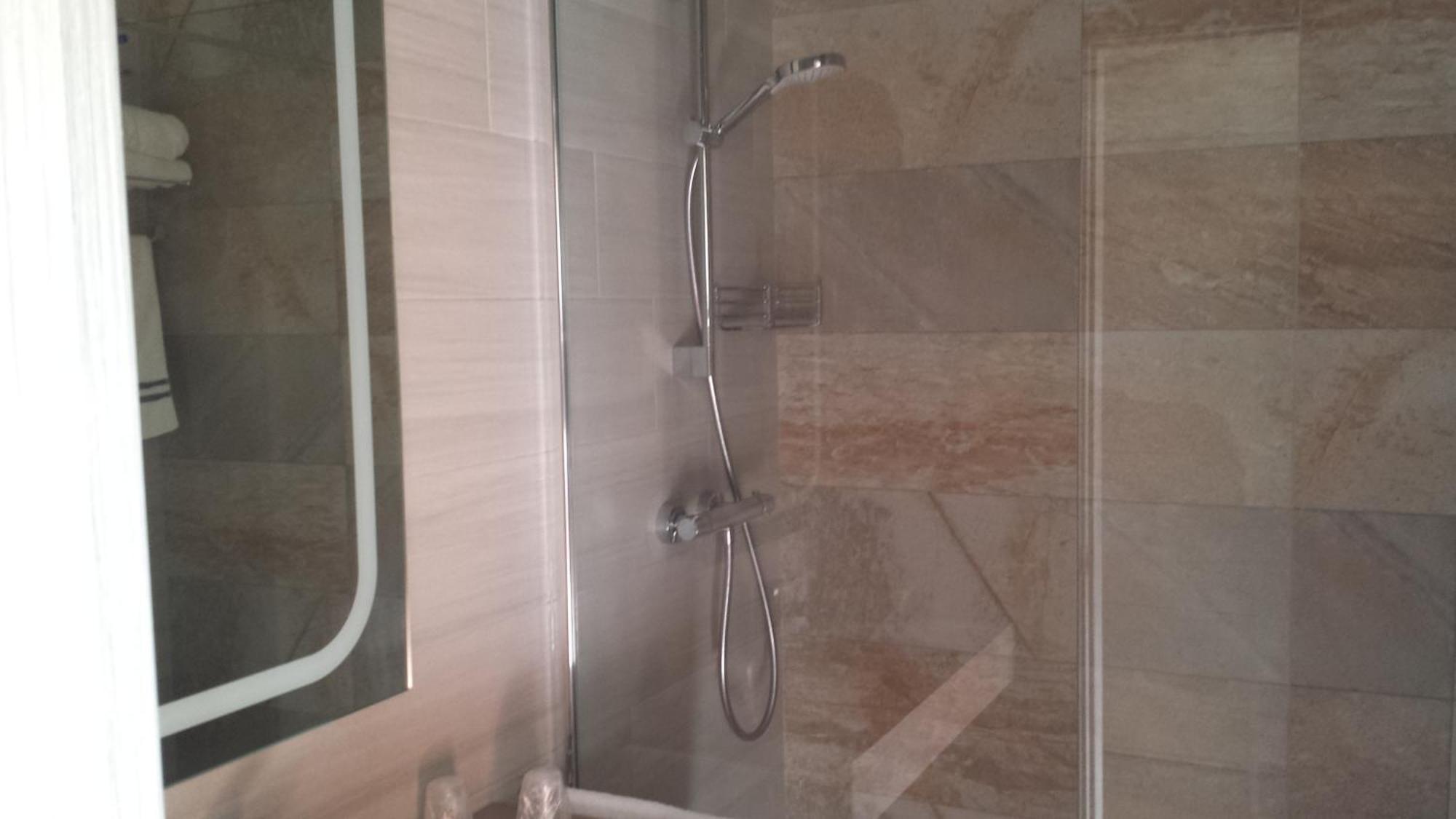 Hostal Noli Chiclana de la Frontera Eksteriør billede