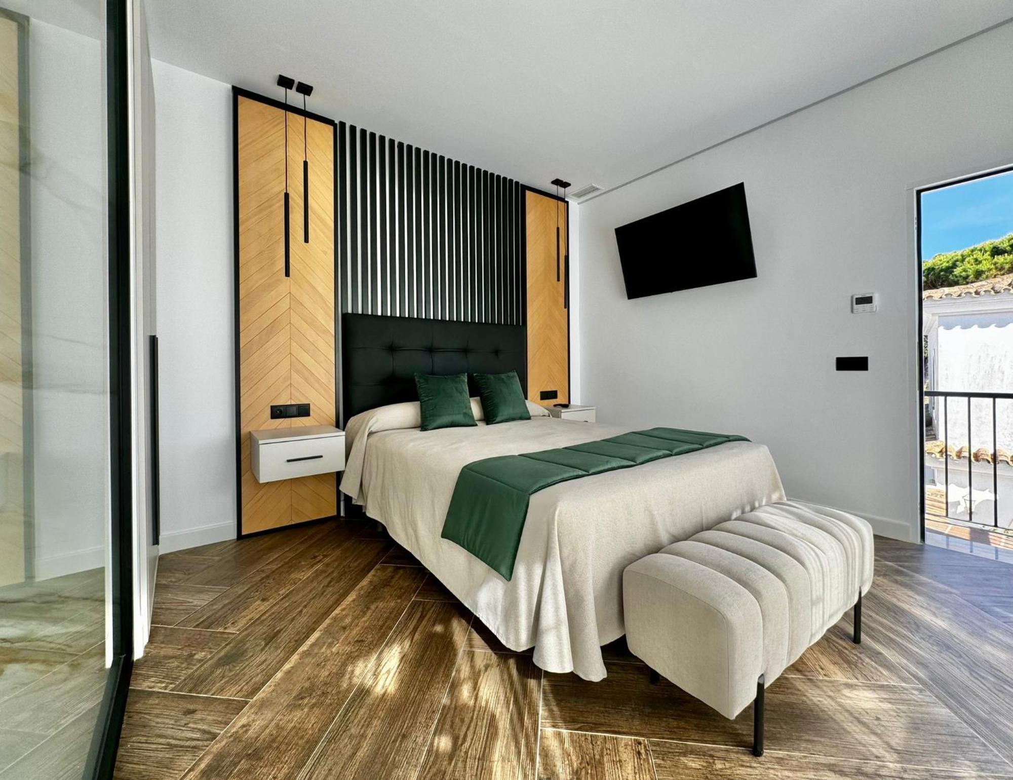Hostal Noli Chiclana de la Frontera Eksteriør billede