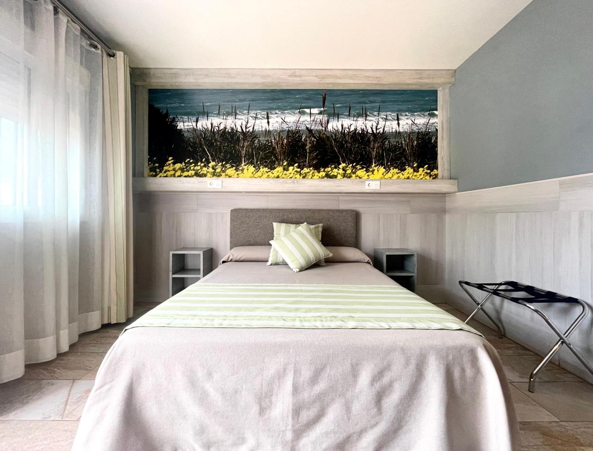 Hostal Noli Chiclana de la Frontera Eksteriør billede