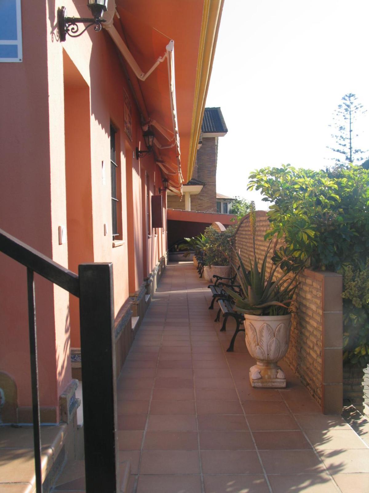 Hostal Noli Chiclana de la Frontera Eksteriør billede