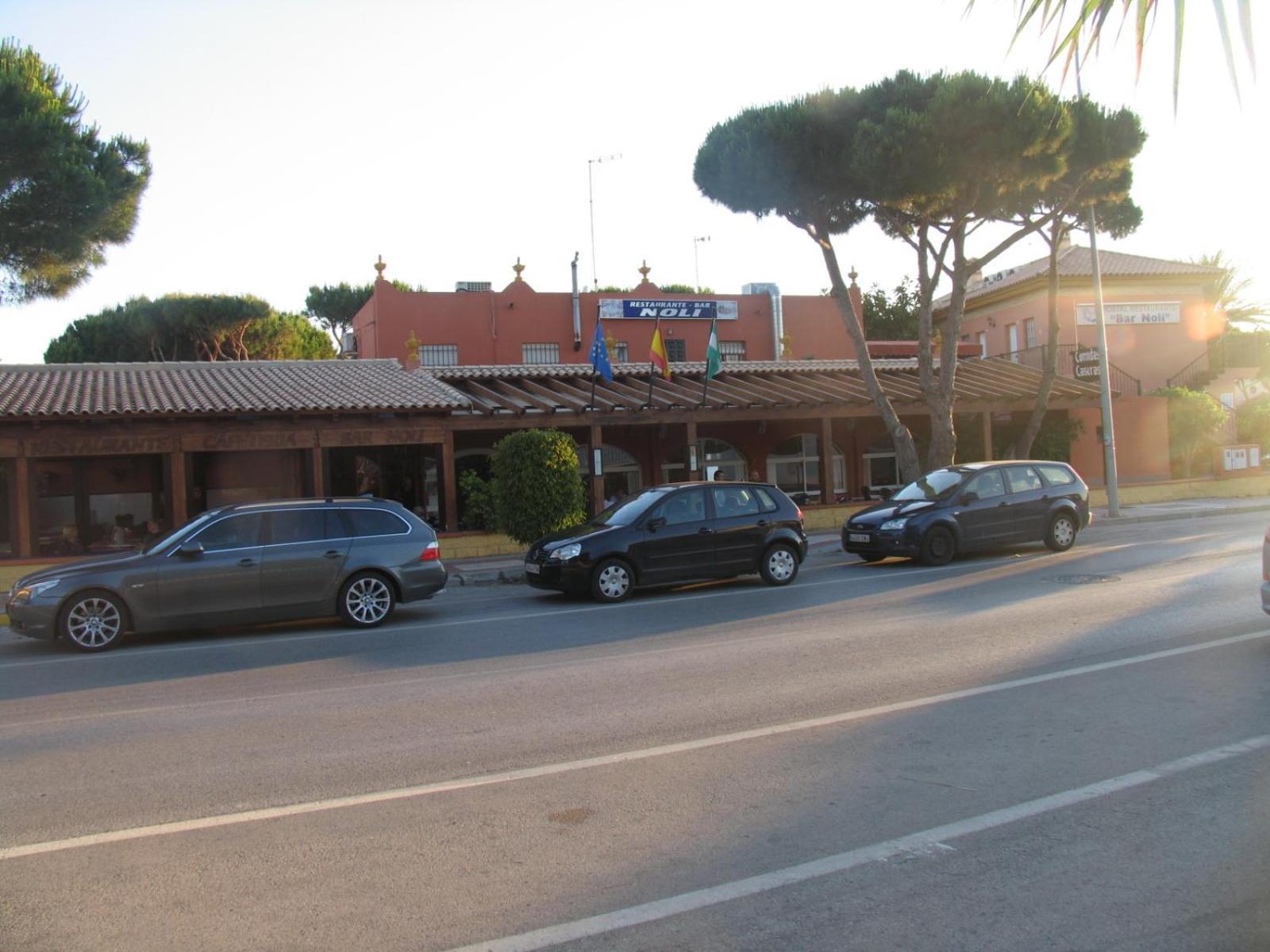 Hostal Noli Chiclana de la Frontera Eksteriør billede